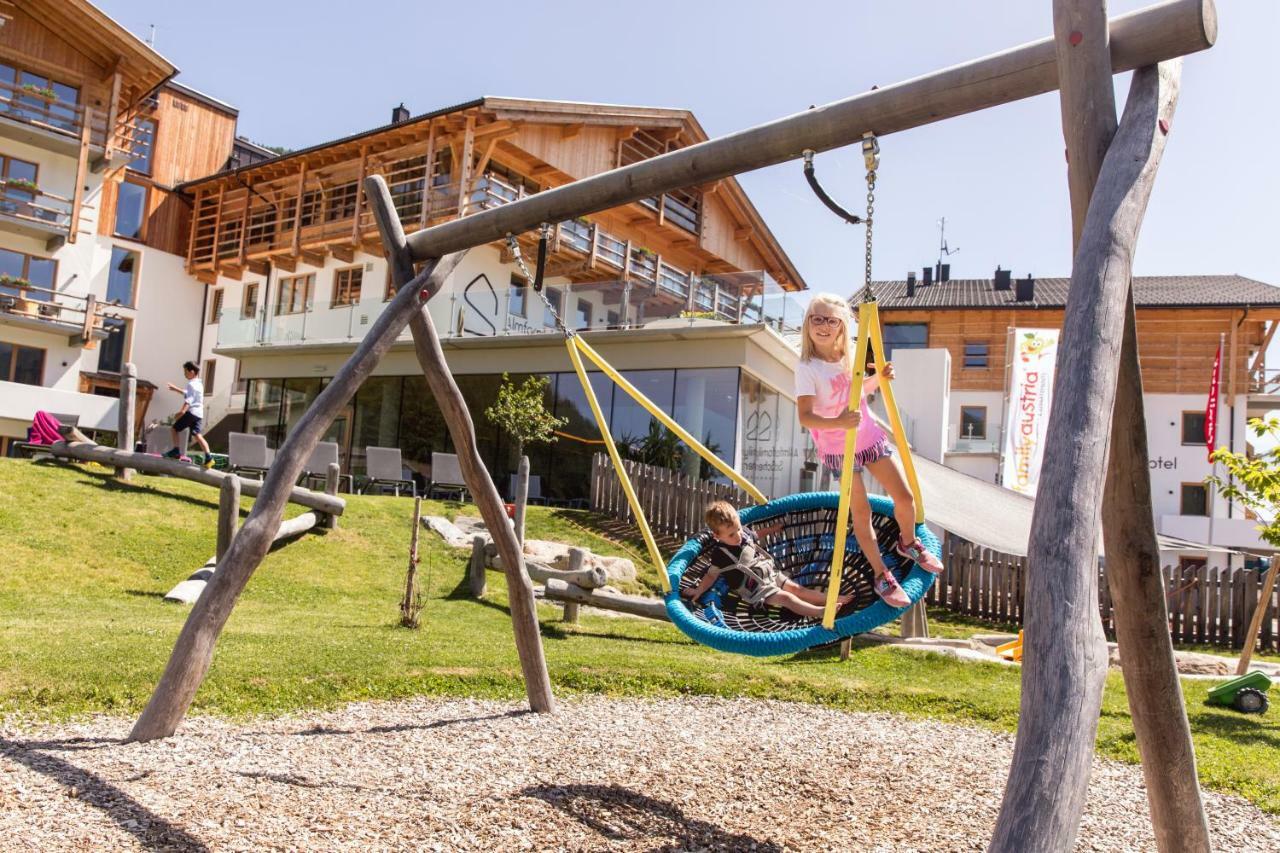 Almfamilyhotel Scherer Obertilliach Exterior foto